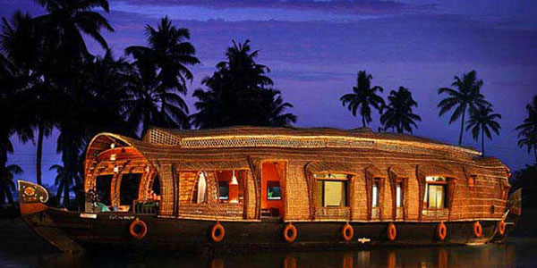 kerala-luxury-houseboats